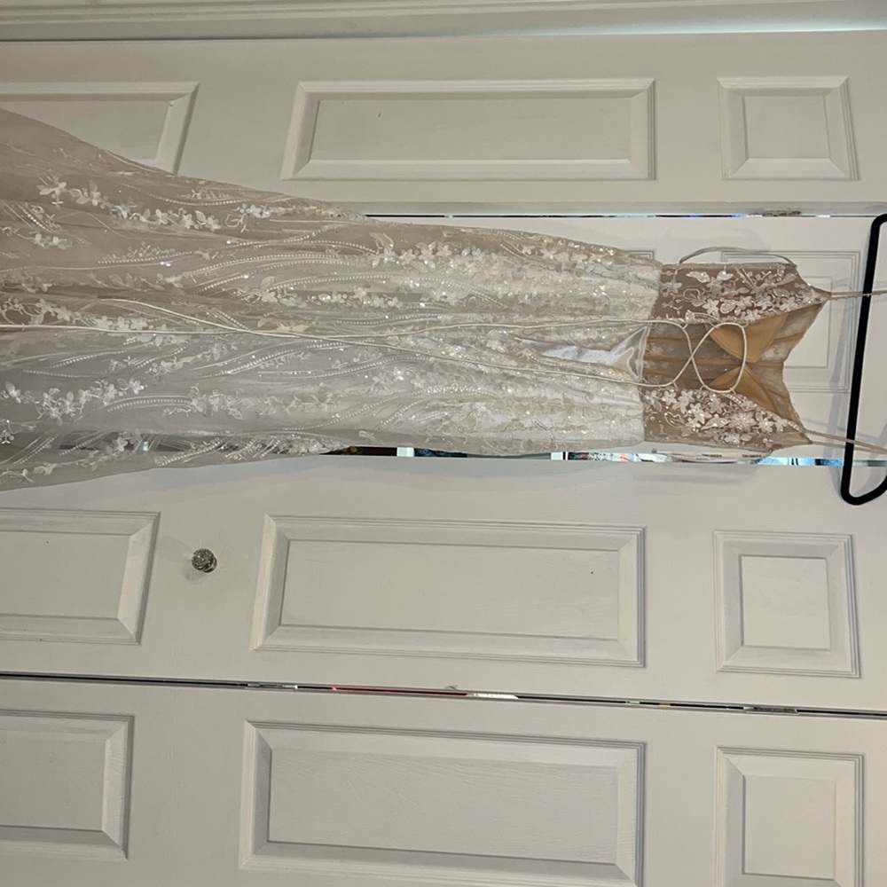 Sherri hill size 6 prom dress with a corset back
